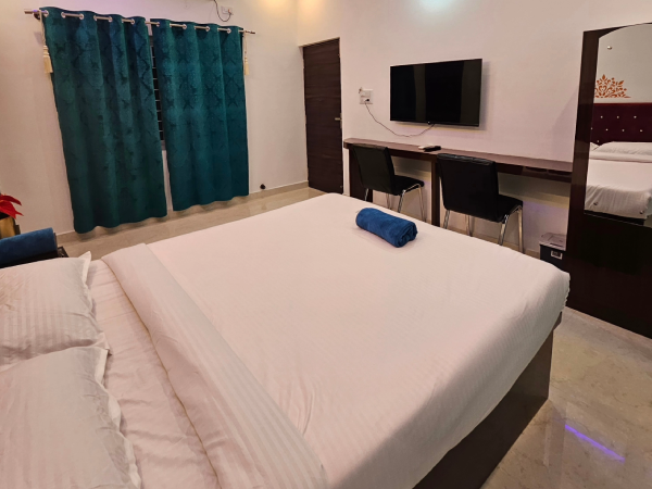 Premium Double AC Room